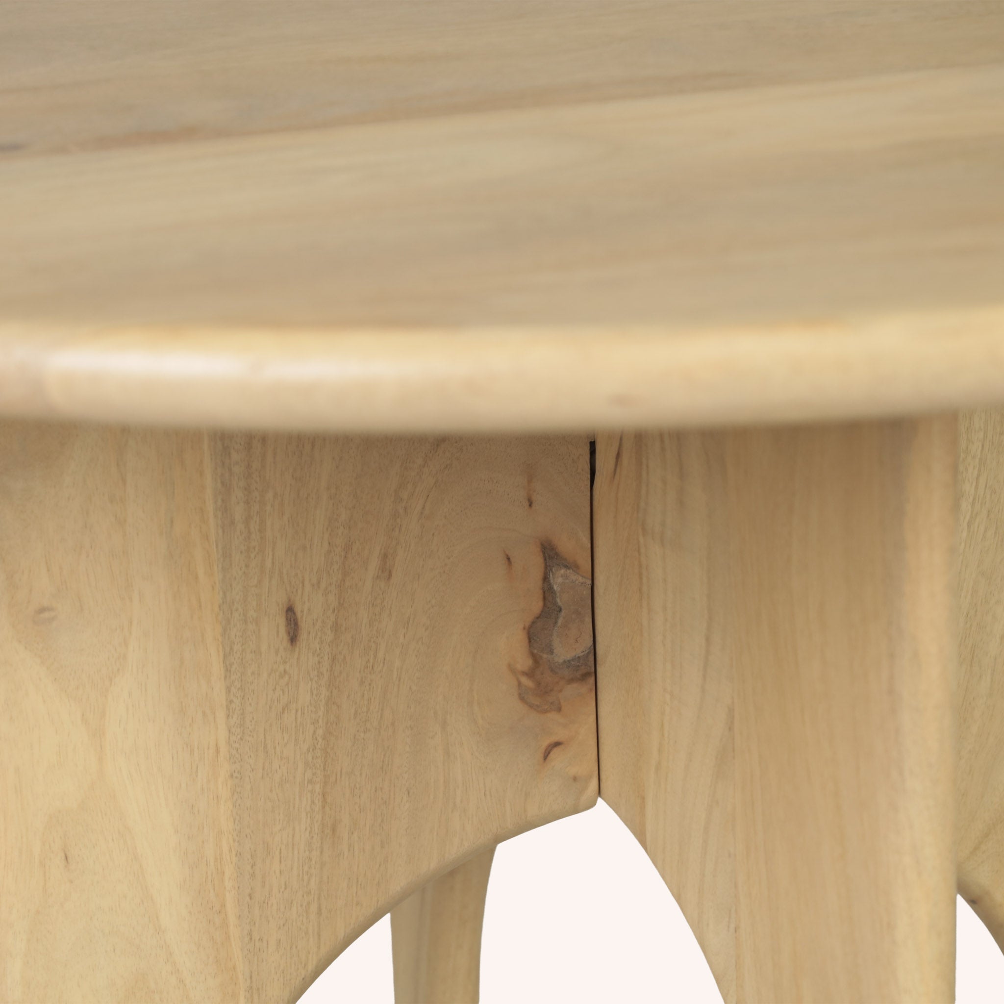 Mesa de Comedor Redonda Neel - ROBLE