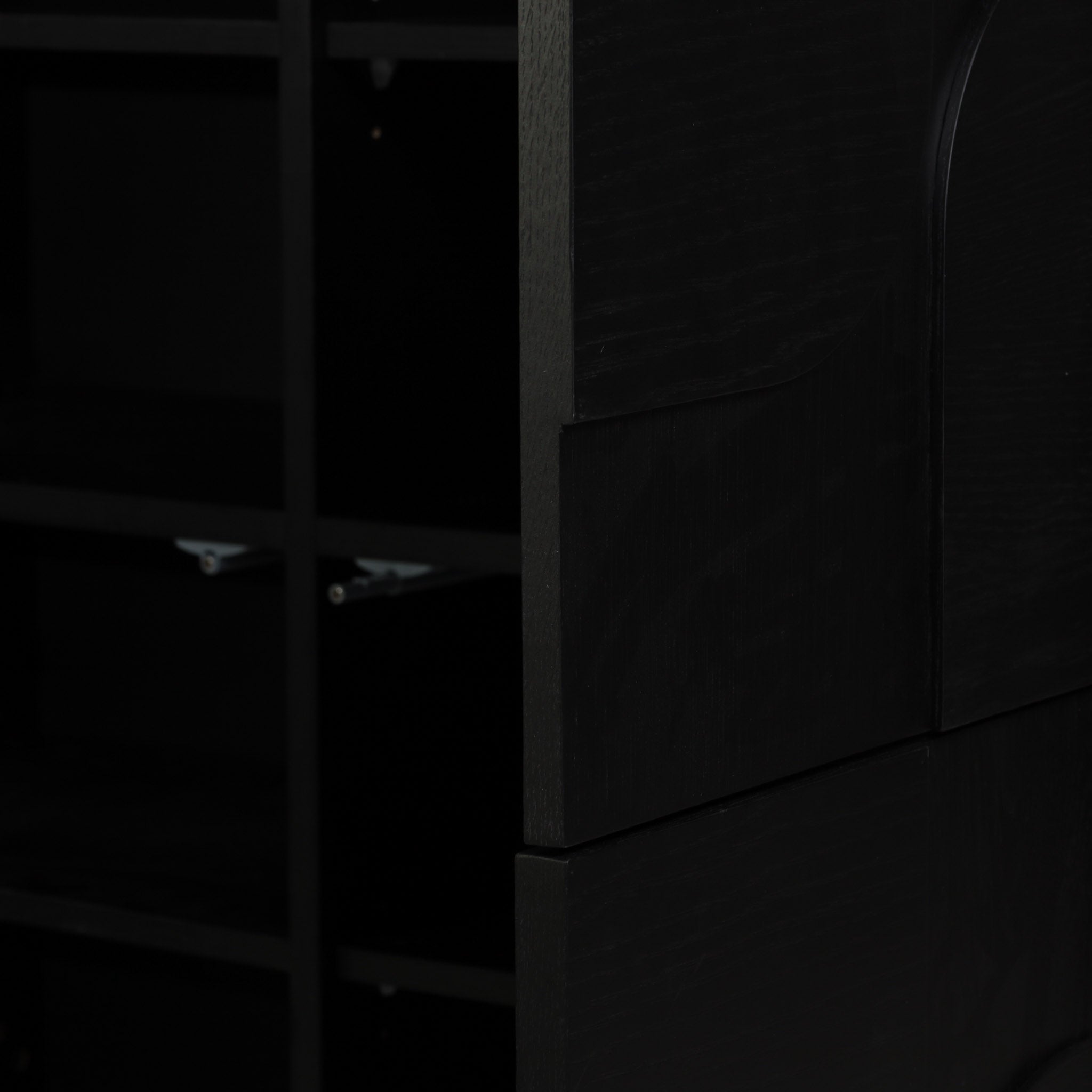 Gabinete Finn - NEGRO