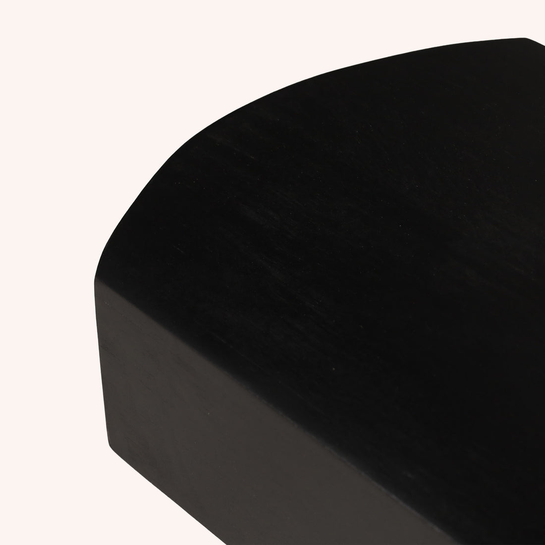 Bench Lal - NEGRO