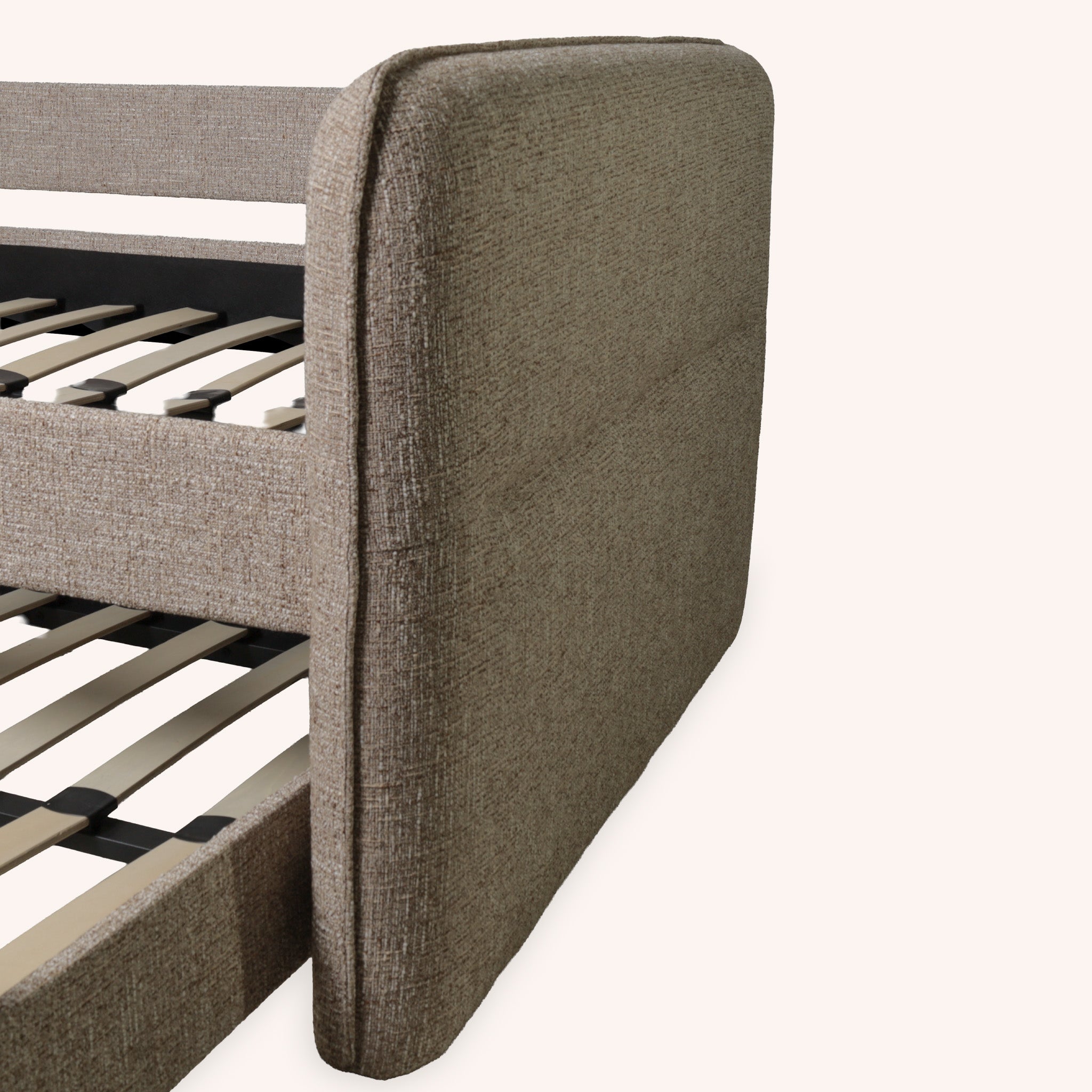 Cama Daybed Twin Alisha - CHOCOLATE CLARO