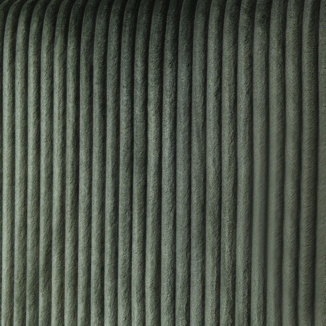 Cama Queen Wingback - VERDE